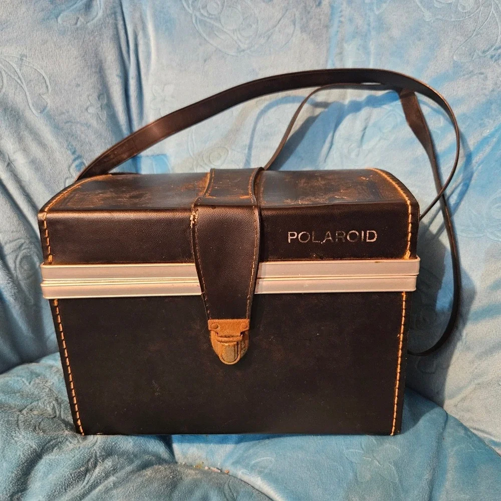 Vintage Polaroid Land Camera Model 420 Instant Camera‎ w/ Case & Manual Untested